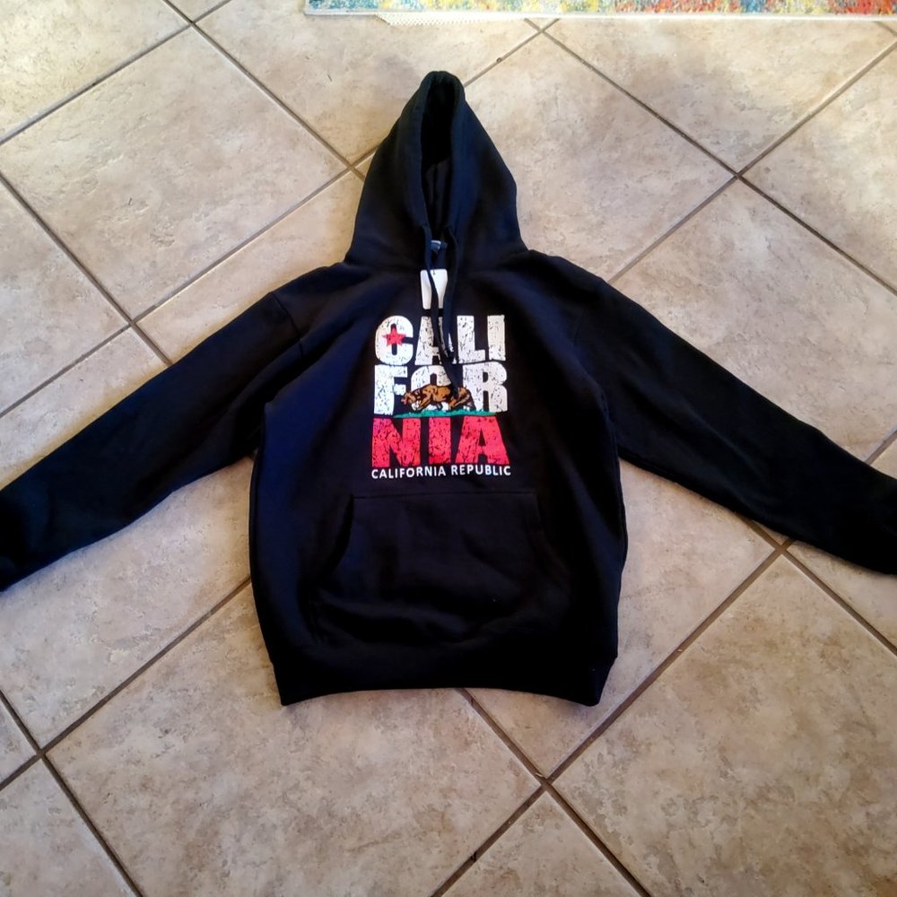Unisex California Hoodie Black Size M